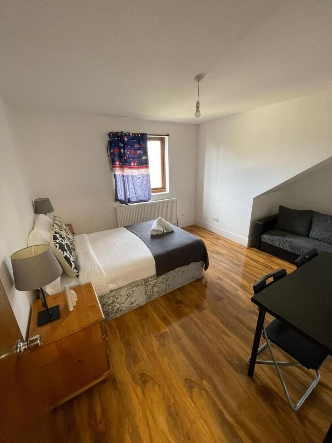 Sw16 Norbury Guesthouse Λονδίνο Εξωτερικό φωτογραφία