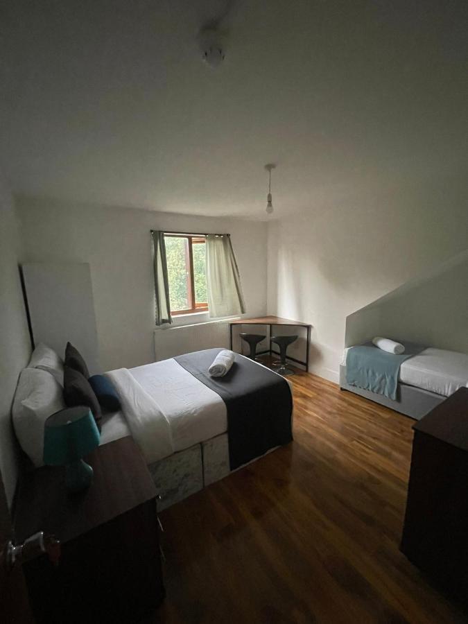Sw16 Norbury Guesthouse Λονδίνο Εξωτερικό φωτογραφία